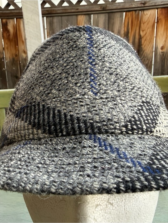 Steve Madden and Cejon accessories Accessories - Women's Grey Plaid Wool Blend Cloche Bucket Hat Houndstooth One Size RN 98072